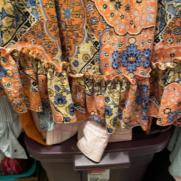 Top - Picture 3 of 5